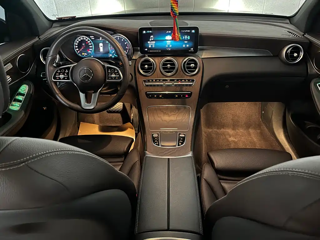 Mercedes-Benz GLC 2022 facelift GLC 300 L 4MATIC Dynamic Edition купить на сайте DeffCars
