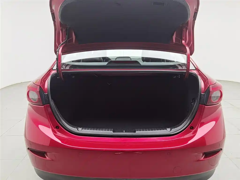 Mazda3 Angkesela 2017 sedan 1.5L automatic luxury model National V купить на сайте DeffCars