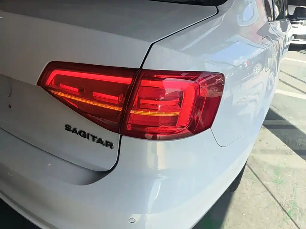 Sagitar 2017 1.6L automatic comfort model купить на сайте DeffCars
