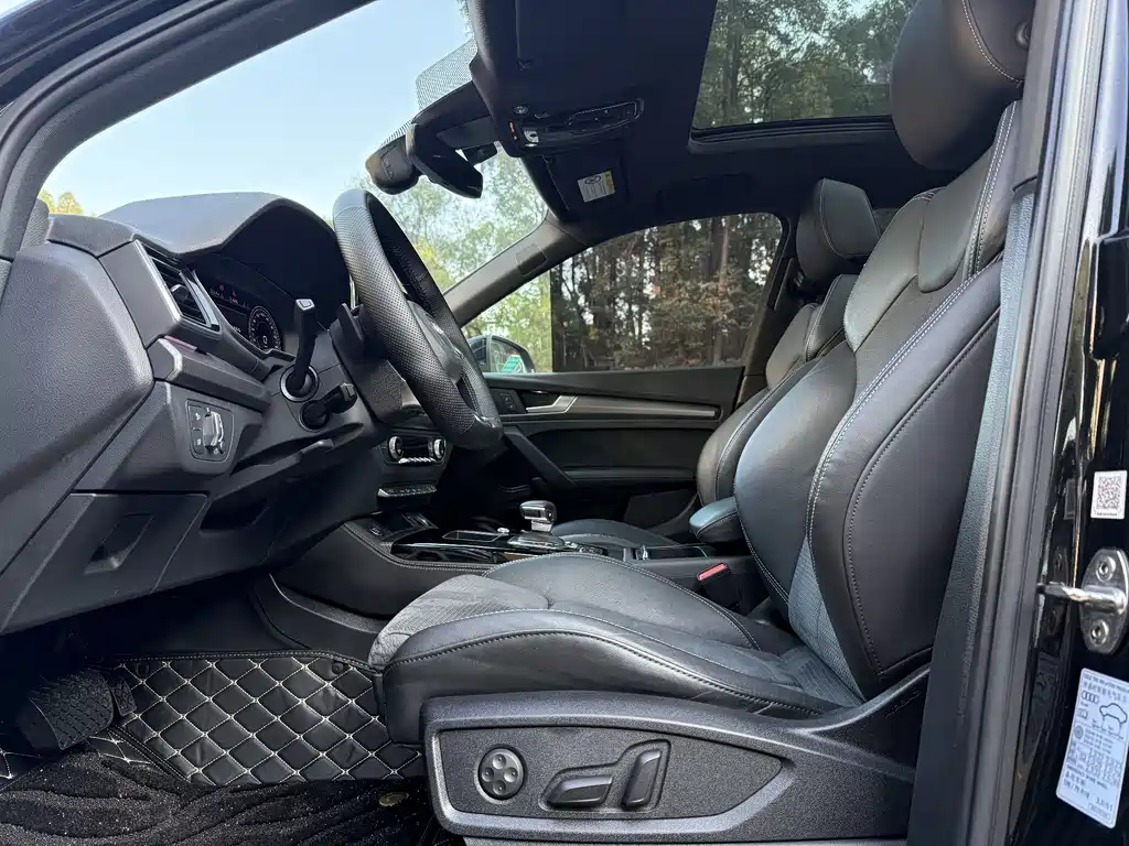 Audi Q5L Sportback 2022 facelift 45 TFSI luxury model купить на сайте DeffCars