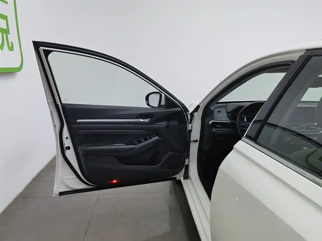 Teana 2020 facelift 2.0T XL Upper AD1 Smart Pilot Edition купить на сайте DeffCars