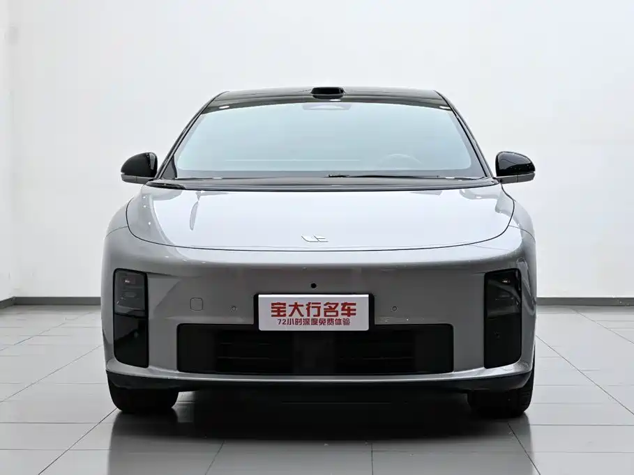 Ideal i6 2025 two-wheel drive standard version купить на сайте DeffCars