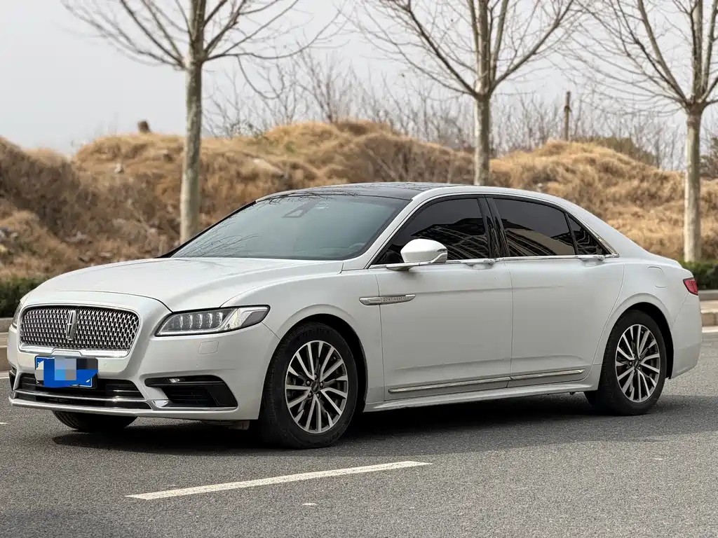 Lincoln Continental 2017 2.0T Two-wheel drive Premium Edition купить на сайте DeffCars