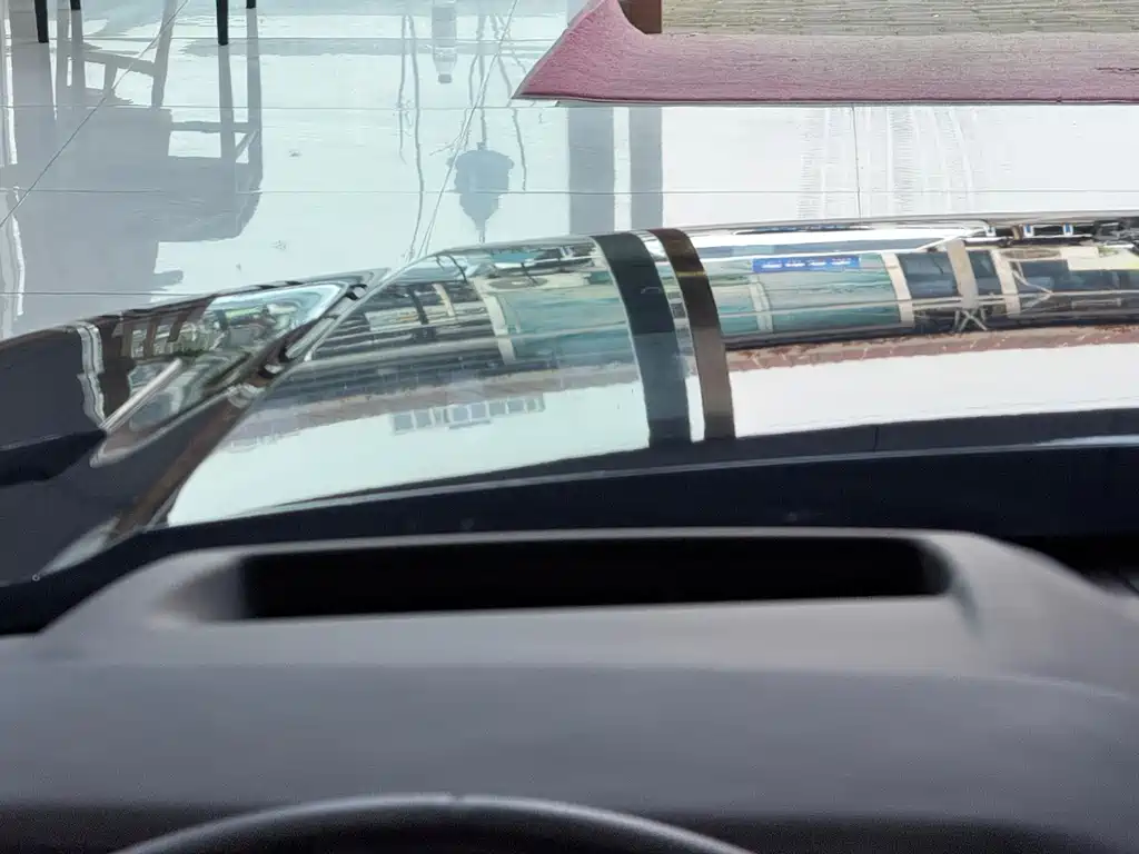 Range Rover Sport 2023 400PS First Edition купить на сайте DeffCars