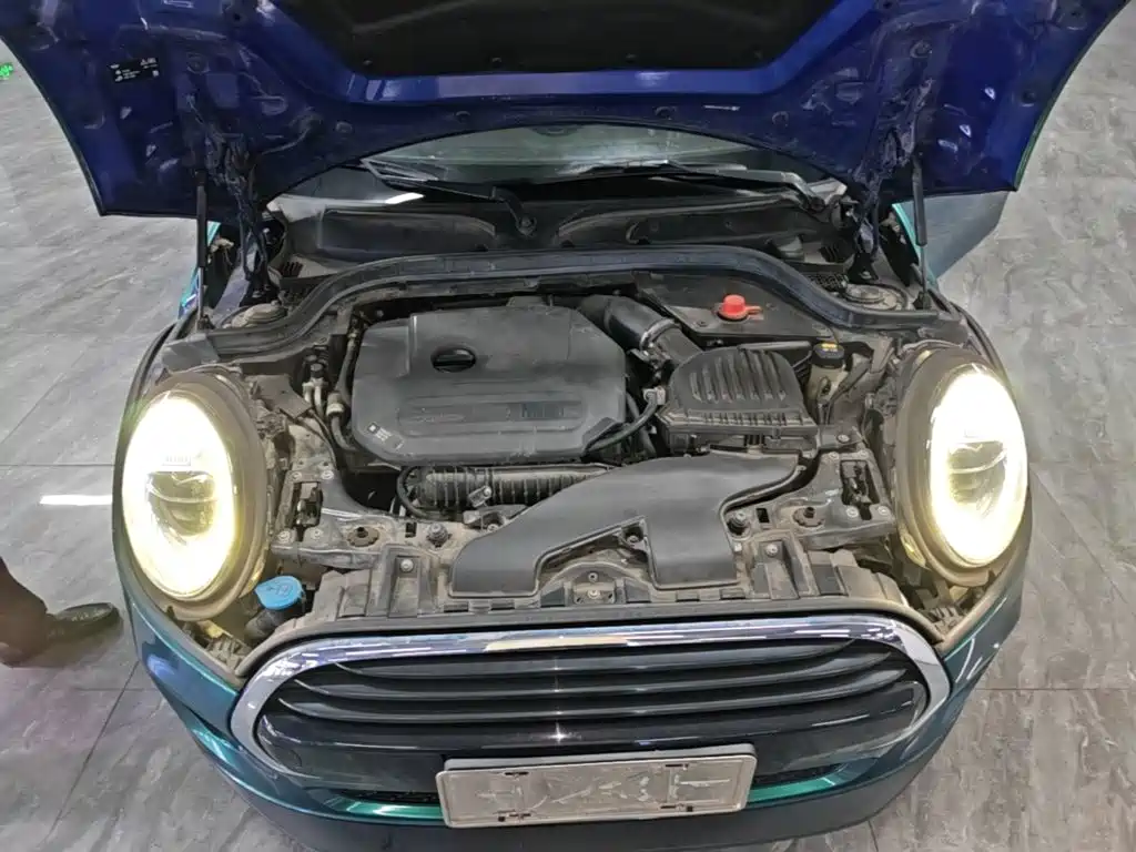 MINI 2019 1.5T COOPER Classic купить на сайте DeffCars