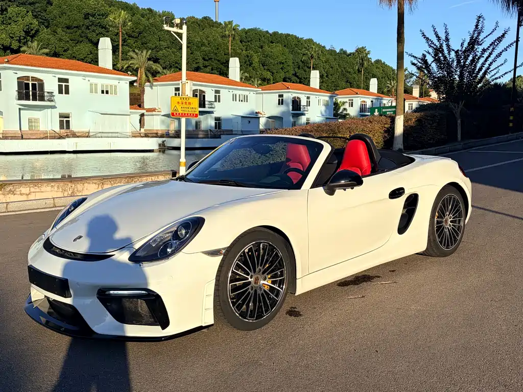 Boxster 2015 Boxster Style Edition 2.7L купить на сайте DeffCars