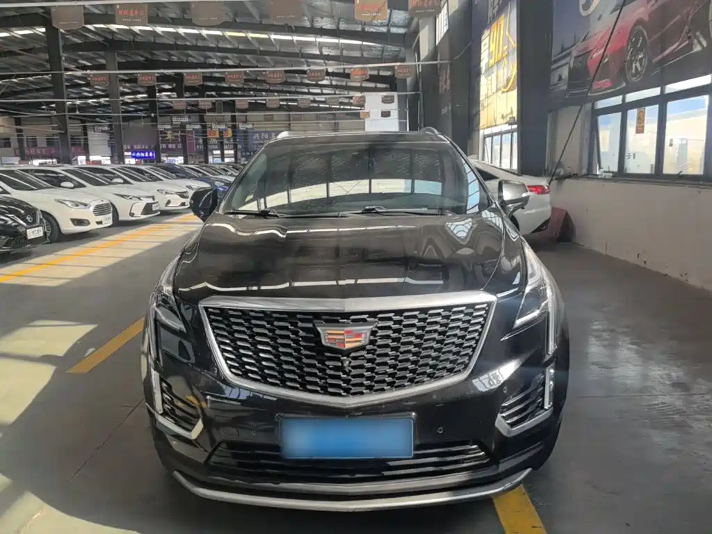 Cadillac XT5 2022 2.0T two-wheel drive luxury model купить на сайте DeffCars