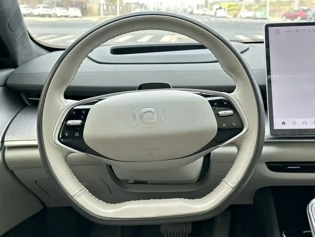 Changan Qiyuan A07 2023 model extended range 200 Air купить на сайте DeffCars