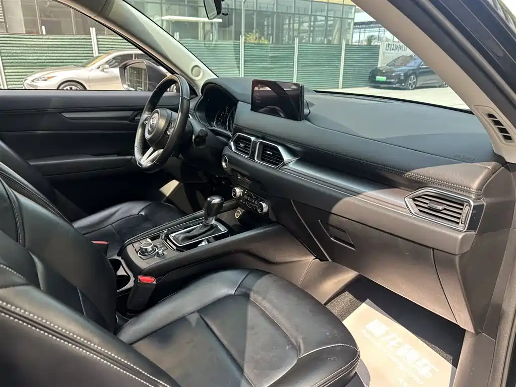 Mazda CX-5 2024 2.0L automatic two-wheel drive smart model купить на сайте DeffCars