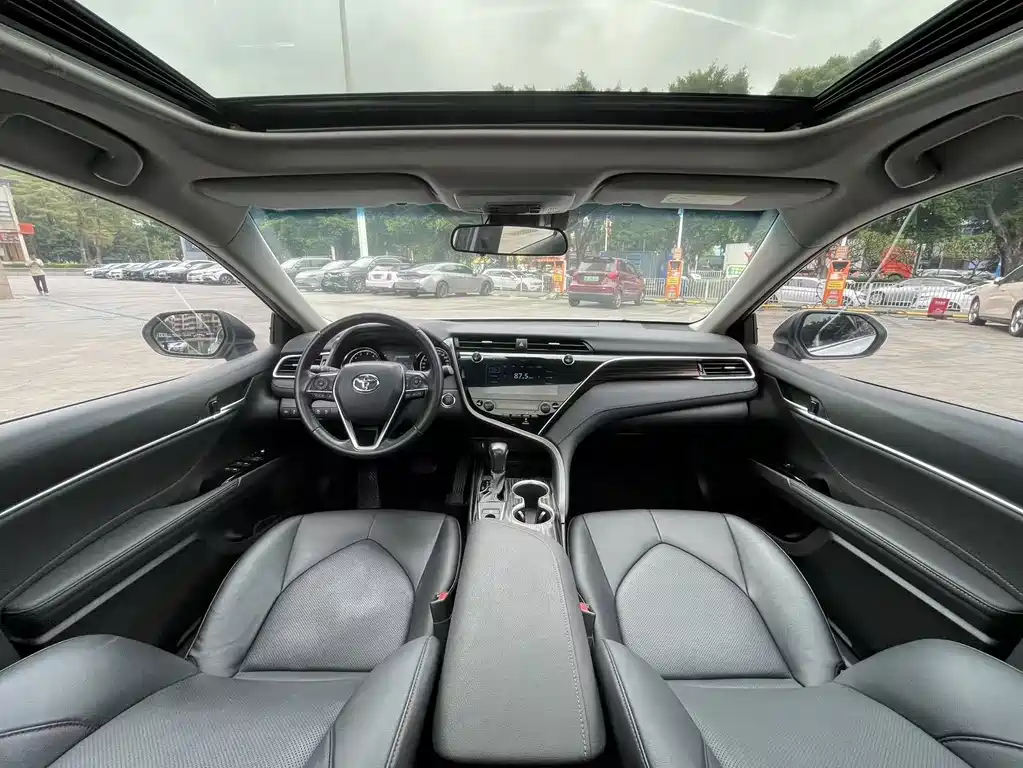 Camry 2019 facelift 2.0G Deluxe Edition купить на сайте DeffCars