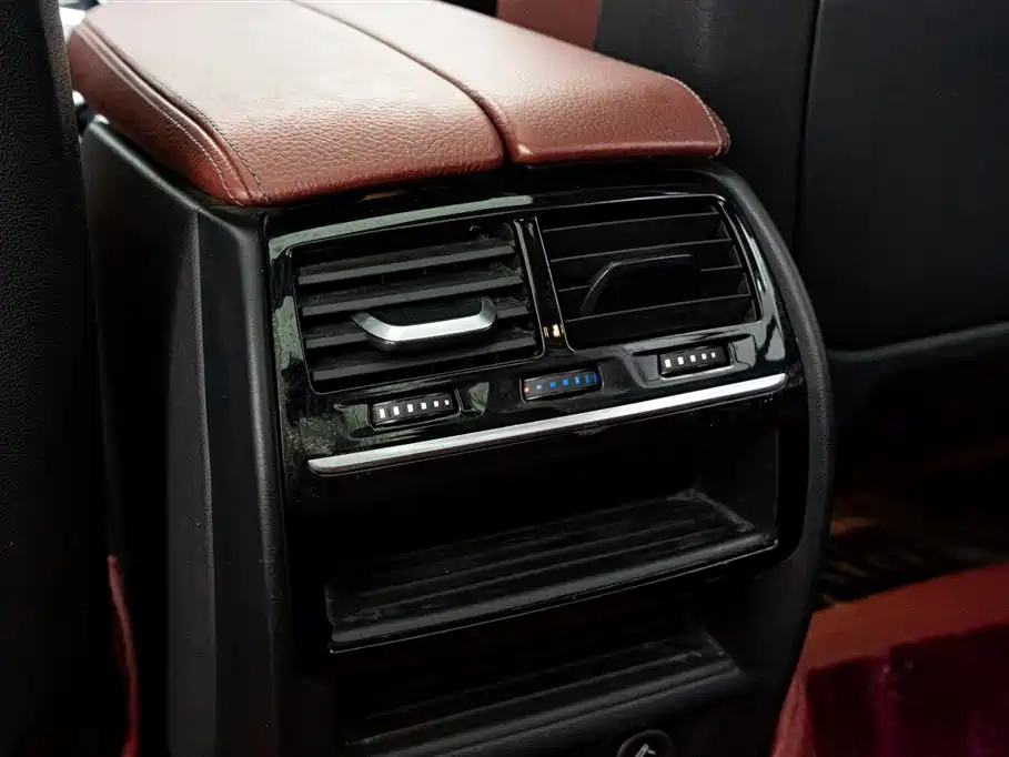 BMW 5 Series 2019 facelift 530Li leading M sports package купить на сайте DeffCars