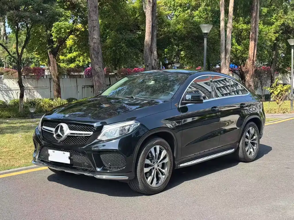 Mercedes-Benz GLE Coupe 2015 GLE 400 4MATIC Coupe SUV купить на сайте DeffCars