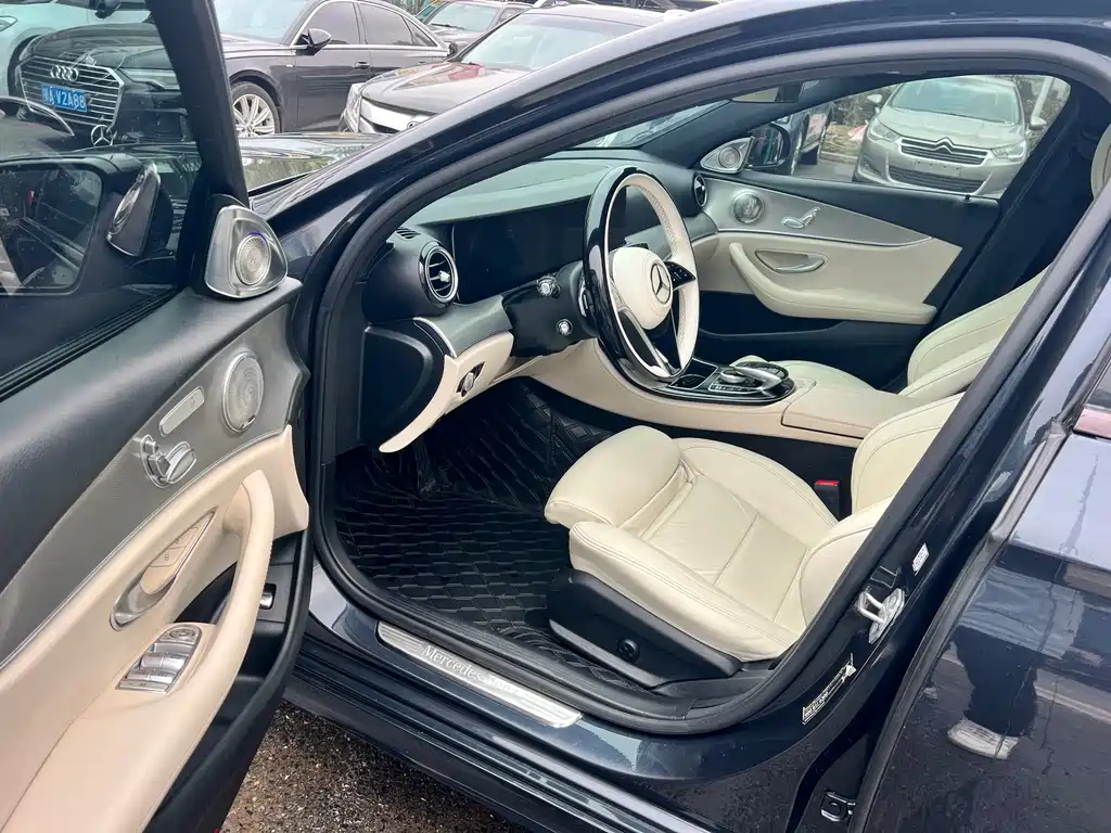 Mercedes-Benz E-Class 2017 E 200 Sports купить на сайте DeffCars