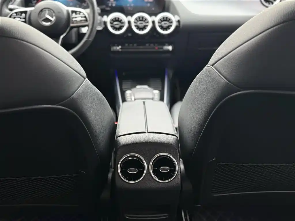 Mercedes-Benz GLA 2022 GLA 200 купить на сайте DeffCars