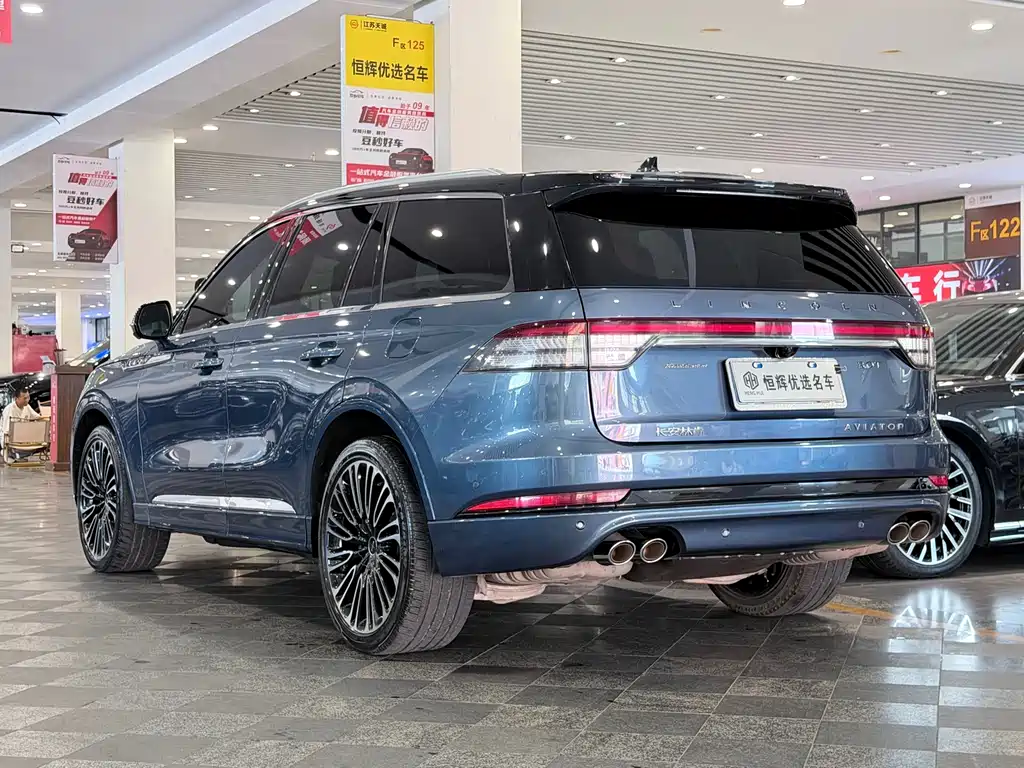 Aviator 2021 3.0T V6 four-wheel drive Presidential Edition купить на сайте DeffCars