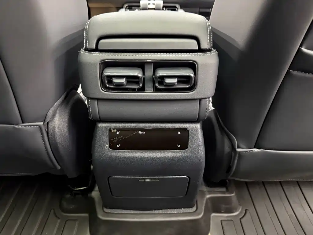 Leopard 5 2025 Yunnan Laser Qiankun Smart Driving Edition купить на сайте DeffCars