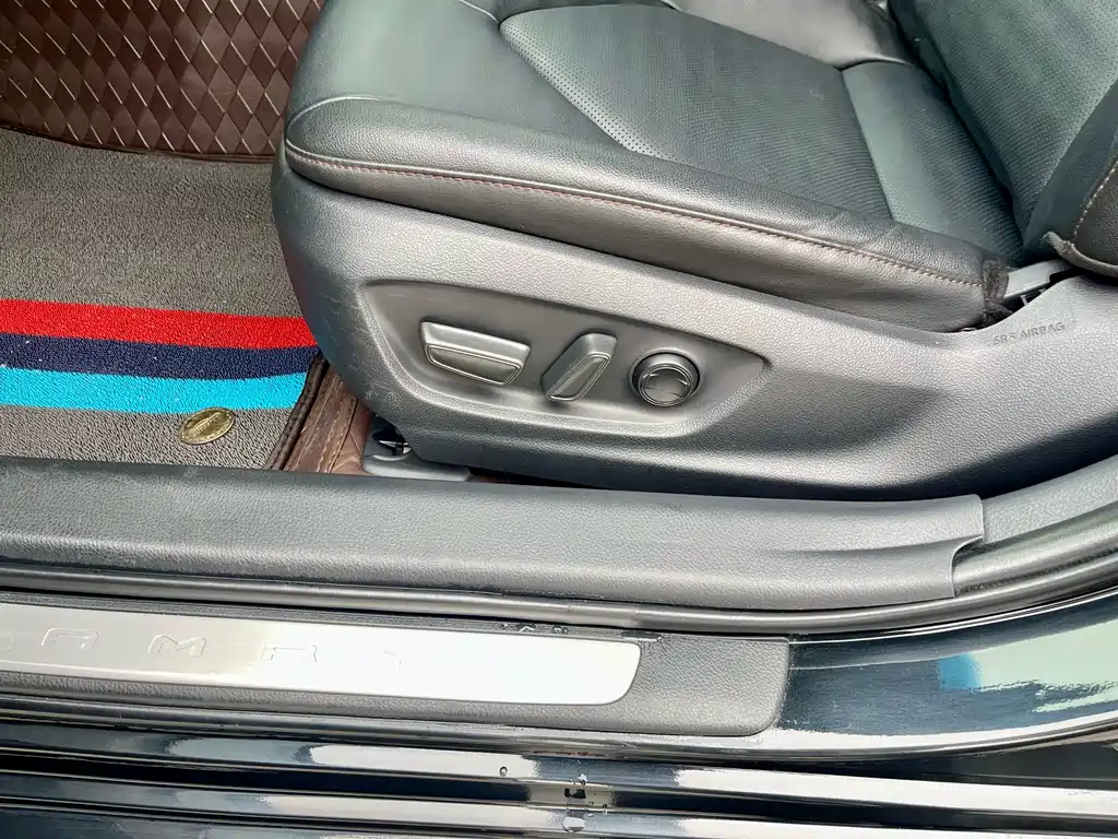 Camry 2019 2.5G Deluxe Edition National V купить на сайте DeffCars