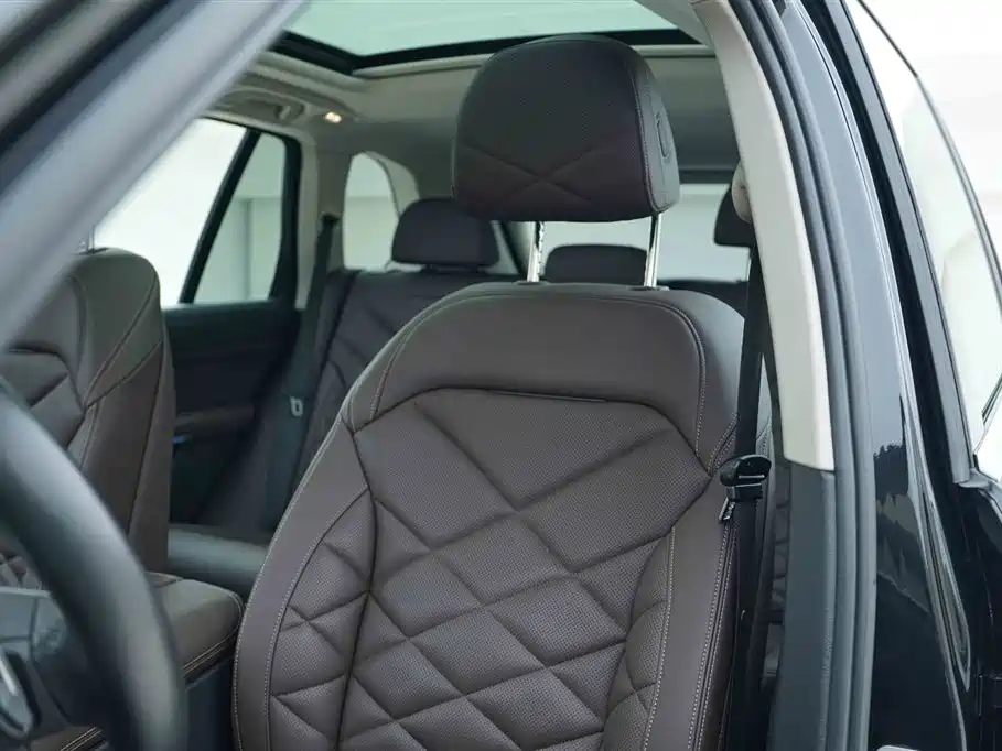 BMW X5 2023 xDrive 30Li Exclusive M Sports Package купить на сайте DeffCars