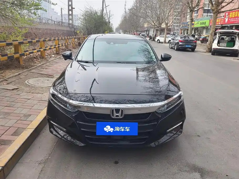 Accord 2018 Sharp Hybrid 2.0L Sharp Collar Edition National VI купить на сайте DeffCars