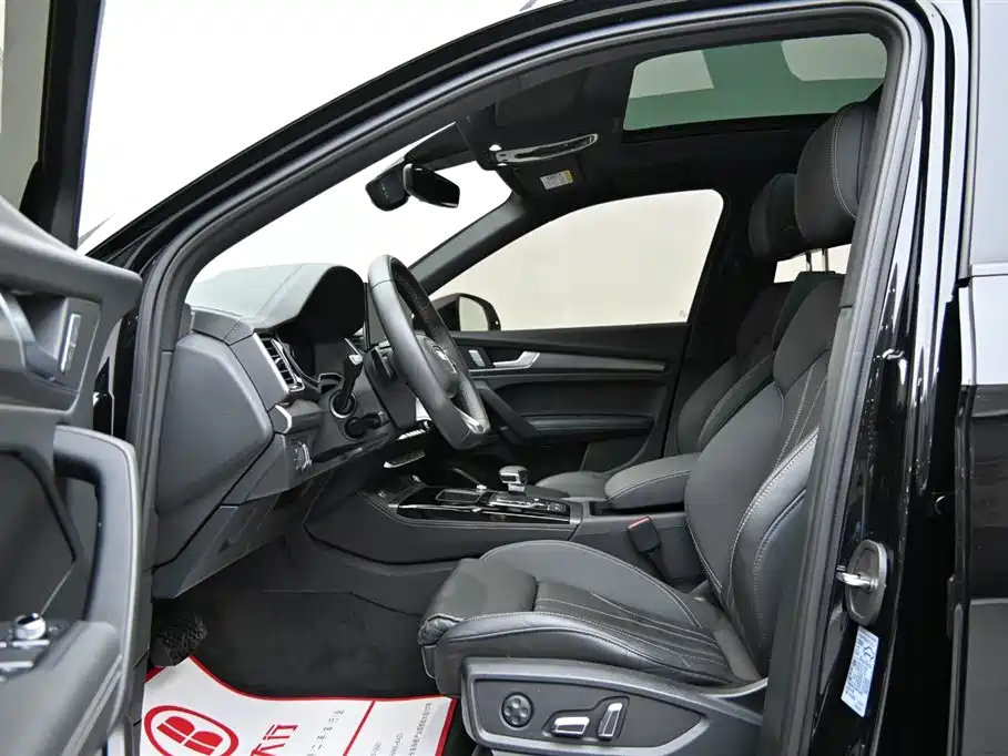 Audi Q5L 2023 40T luxury and dynamic model купить на сайте DeffCars