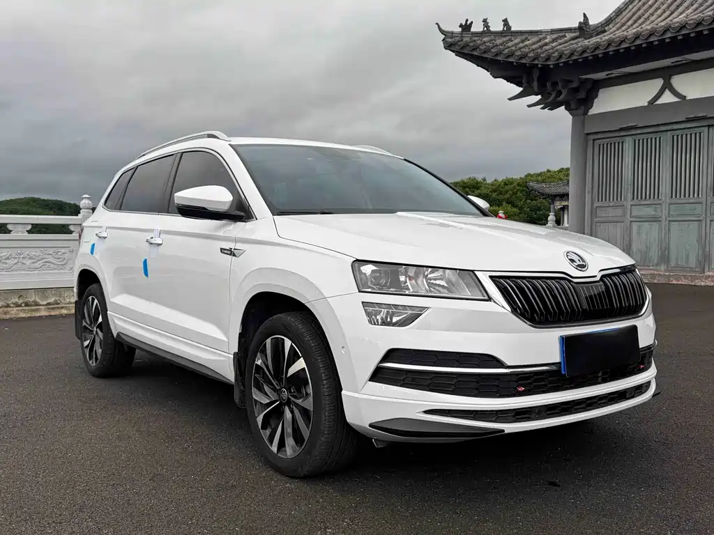 Karoq 2023款 TSI280 智曜版 купить на сайте DeffCars