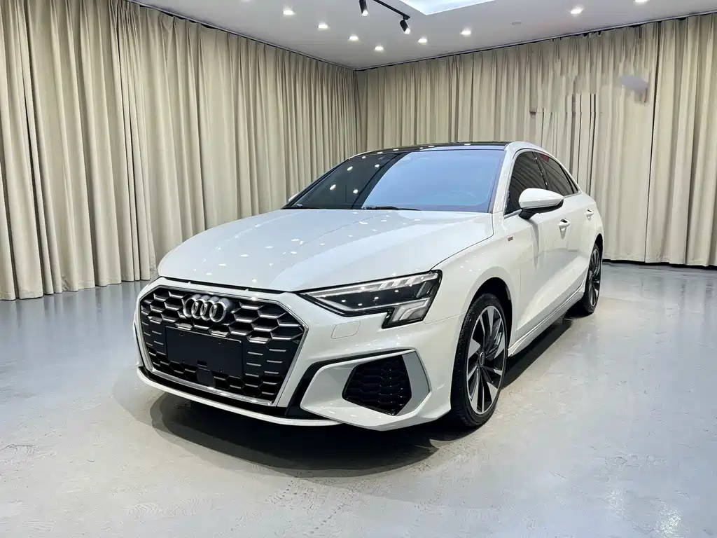 Audi A3 2023 A3L Limousine 35 TFSI Fashionable and Sporty купить на сайте DeffCars