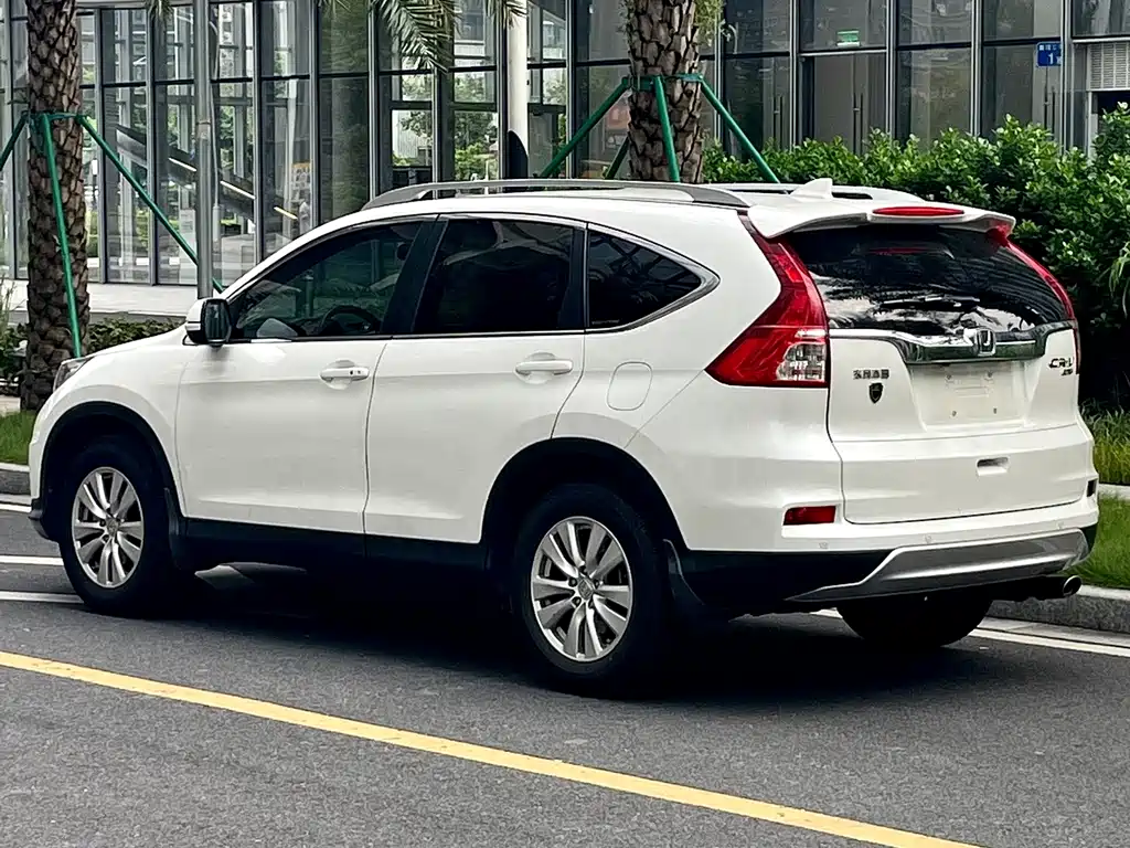 Honda CR-V 2015 2.0L 2WD Fashion Edition купить на сайте DeffCars