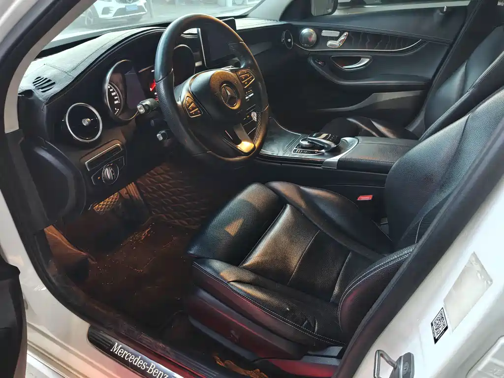 Mercedes-Benz C-Class 2018 C 200 L Sports Edition купить на сайте DeffCars