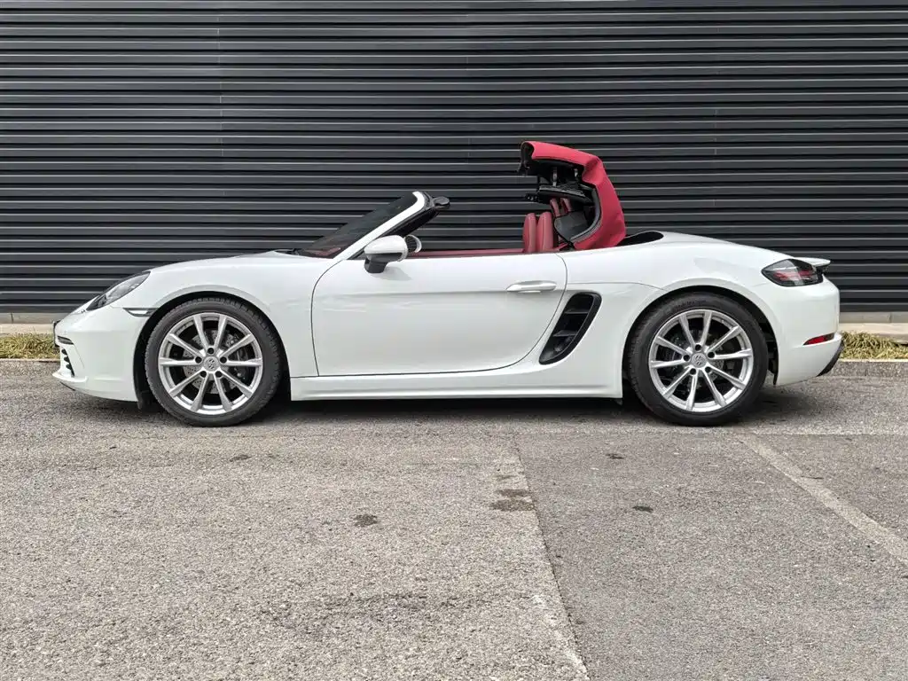 Porsche 718 2022 Boxster 2.0T купить на сайте DeffCars