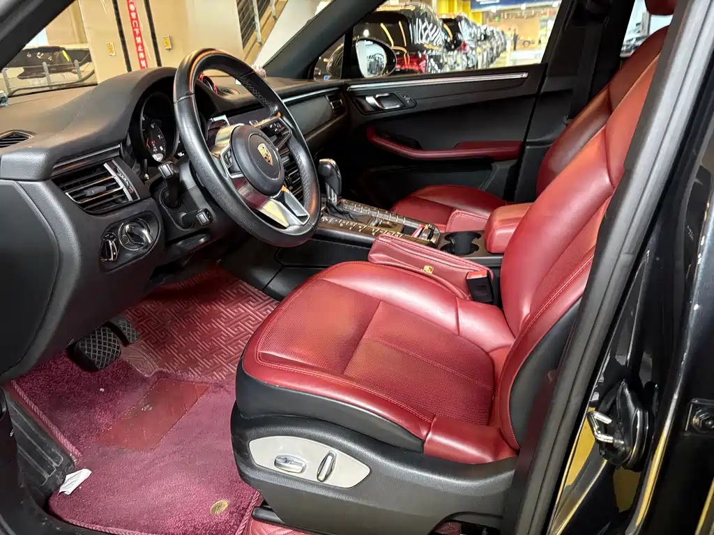 Macan 2018 Macan 2.0T купить на сайте DeffCars