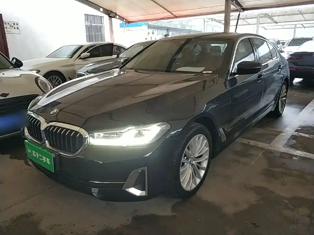 BMW 5 Series 2022 facelift 525Li luxury package купить на сайте DeffCars