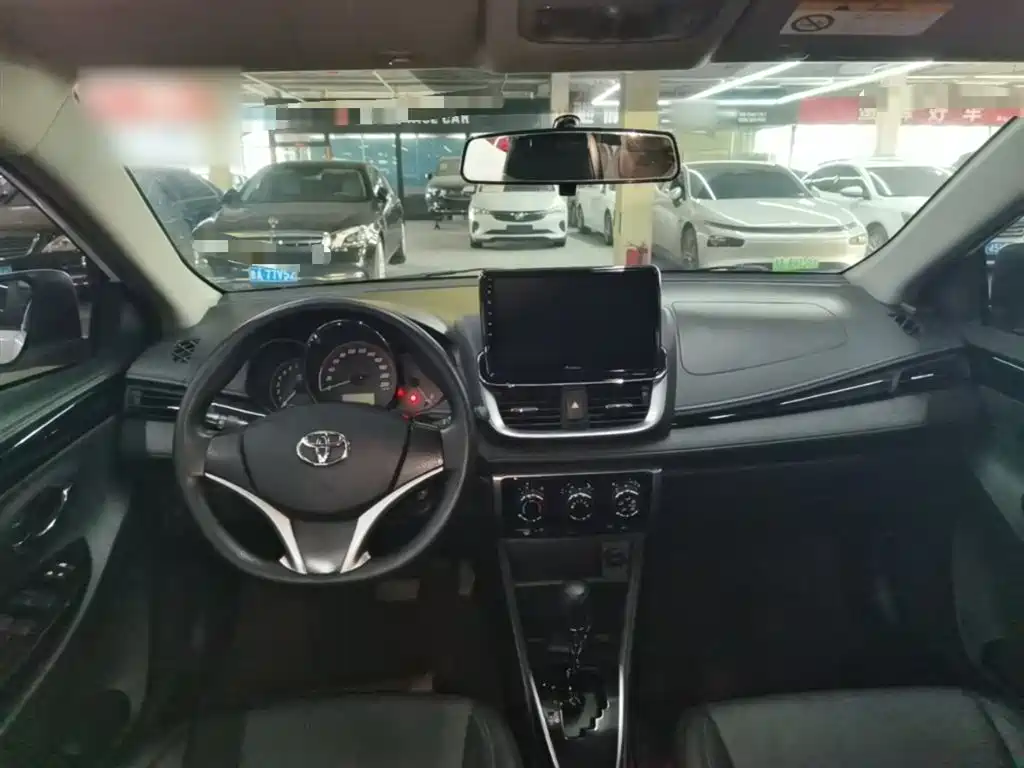 YARiS L Zhixuan 2020 Zhixuan X 1.5L CVT Deluxe Edition купить на сайте DeffCars