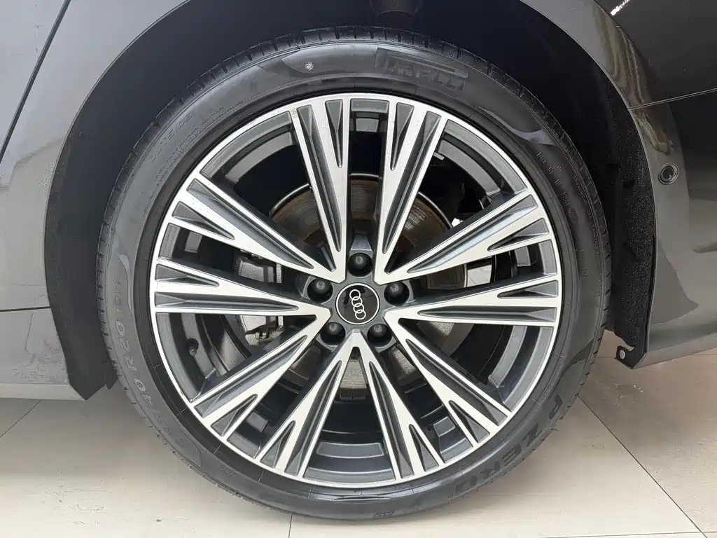 Audi A6L 2023 45 TFSI quattro premium dynamic model купить на сайте DeffCars