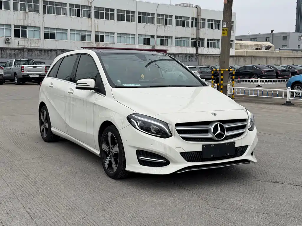 Mercedes-Benz B-Class 2018 B 200 Fashion Model купить на сайте DeffCars