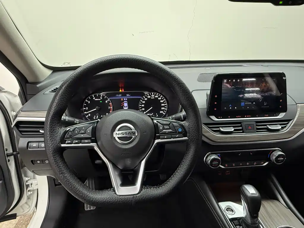 Teana 2020 2.0T XL Upper AD1 Smart Pilot Edition купить на сайте DeffCars