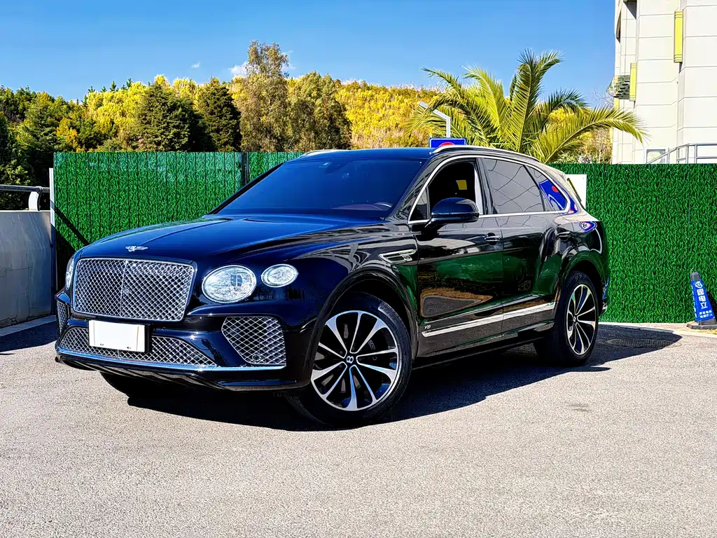 Bentayga 2021 4.0T V8 купить на сайте DeffCars