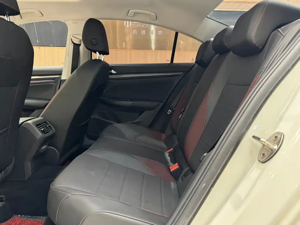 Bora 2020 280TSI DSG Elite купить на сайте DeffCars