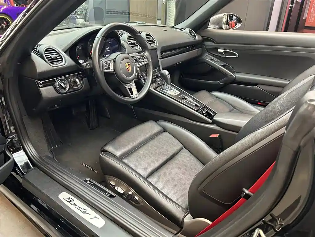 Porsche 718 2019 Boxster T 2.0T купить на сайте DeffCars