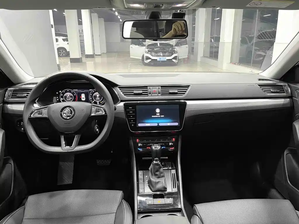 Superb 2022 TSI280 DSG Exclusive Edition купить на сайте DeffCars