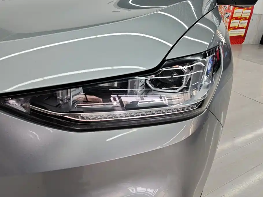 Wey VV6 2018 2.0T 2WD Ultra Deluxe Country V купить на сайте DeffCars