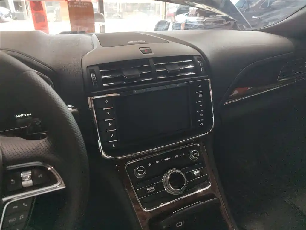 Lincoln Continental 2019 2.0T Two-wheel drive Premium Edition National VI купить на сайте DeffCars