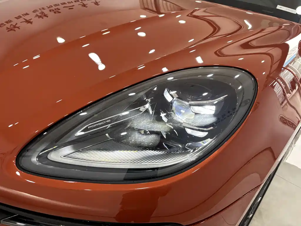 Macan 2023 Macan 2.0T купить на сайте DeffCars