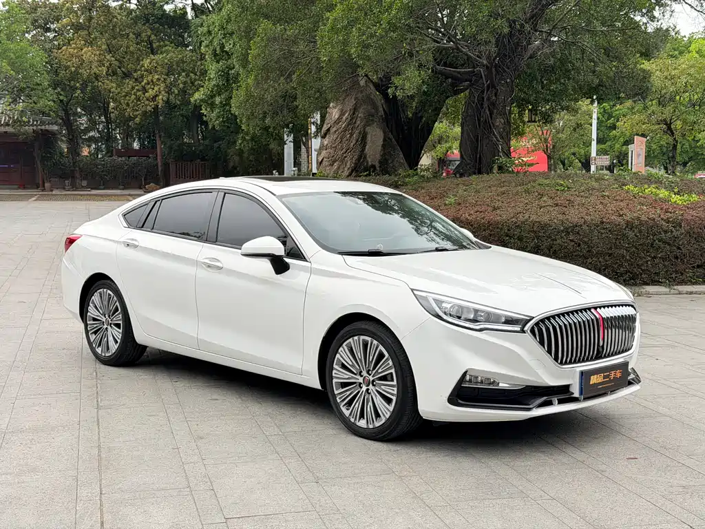 Hongqi H5 2022 classic model facelift 1.8T automatic smart connected flag rhyme version купить на сайте DeffCars
