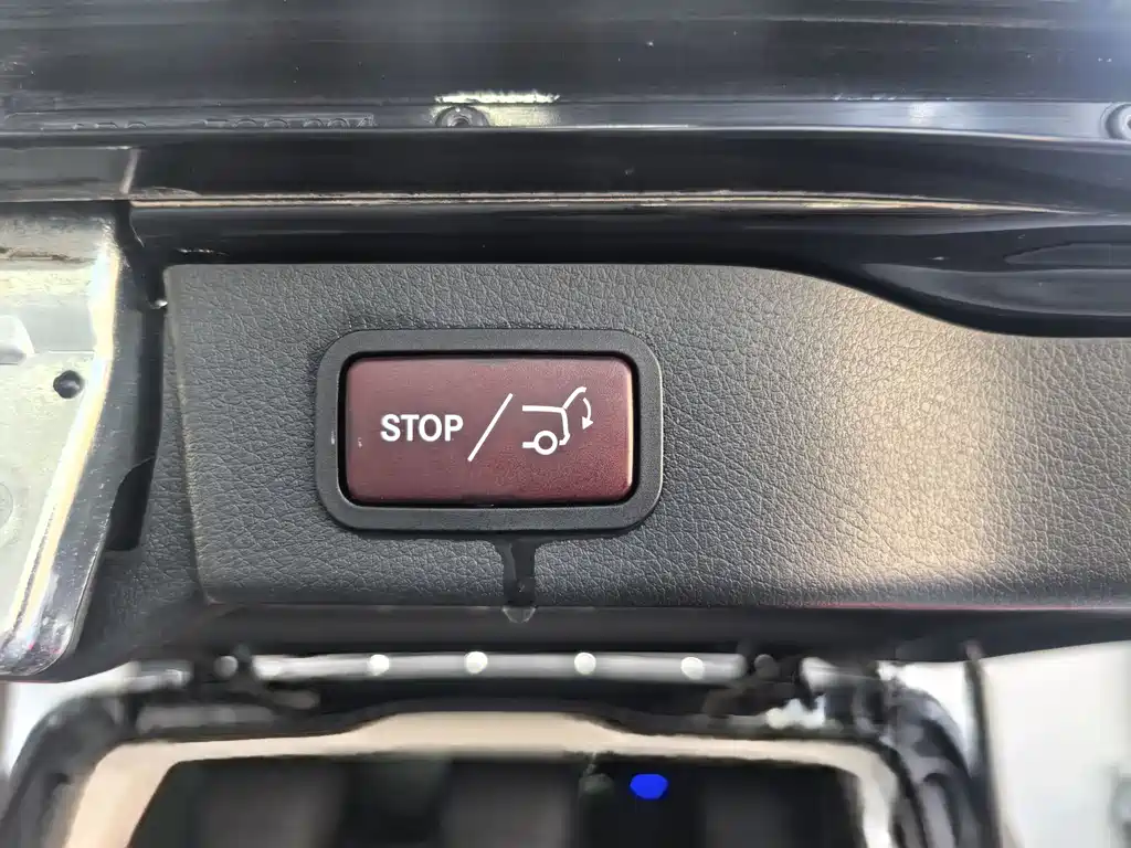 Mercedes-Benz V-Class 2020 V 260 Pilot Edition купить на сайте DeffCars