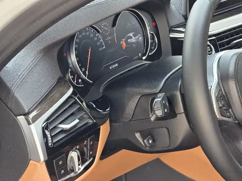 BMW 5 Series 2018 530Li Exclusive M Sports Package купить на сайте DeffCars