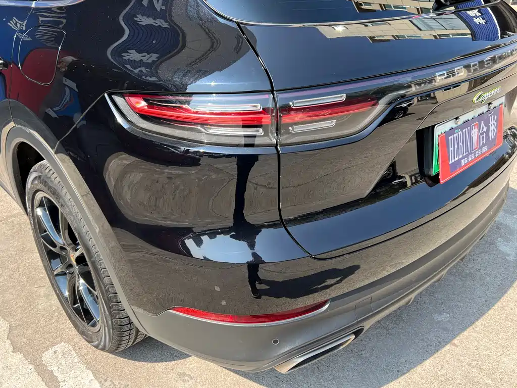 Cayenne New Energy 2021 Cayenne E-Hybrid 2.0T купить на сайте DeffCars
