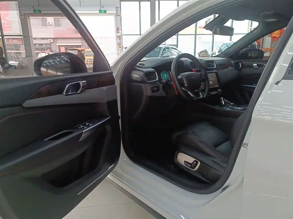 Lynk & Co 03 2020 2.0TD automatic version купить на сайте DeffCars