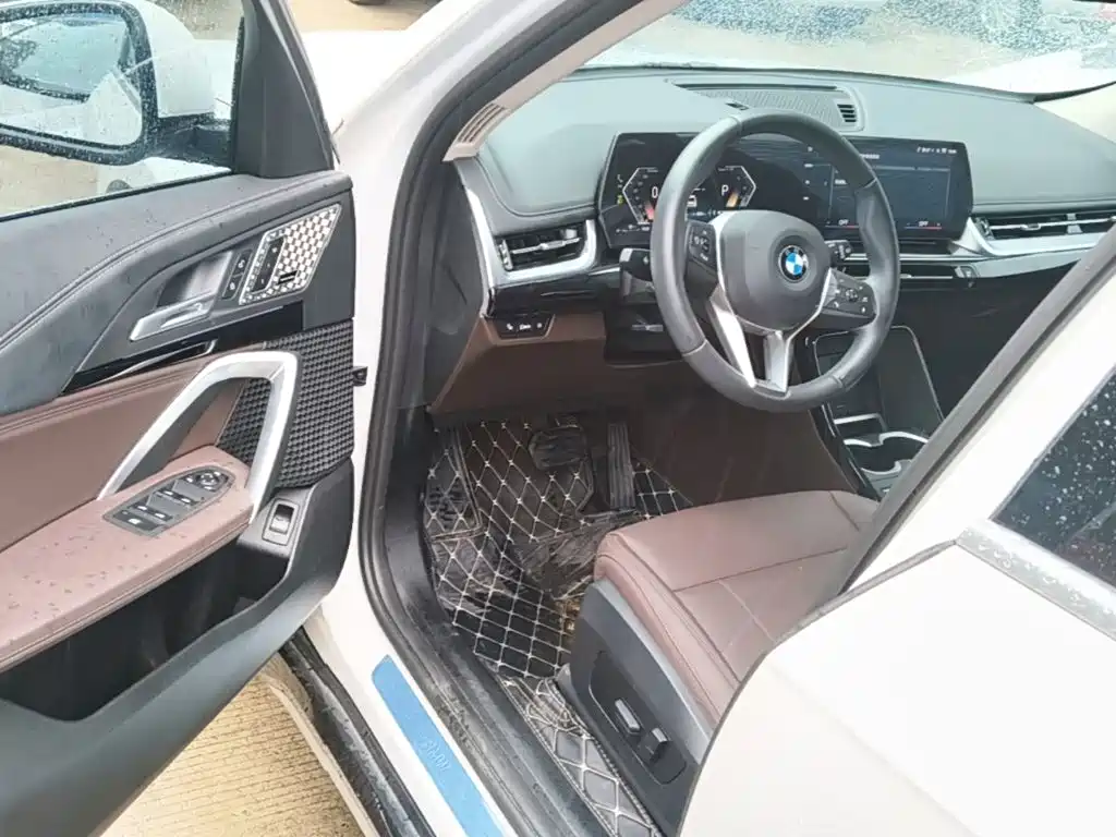 BMW X1 2023 sDrive25Li X Design Package купить на сайте DeffCars