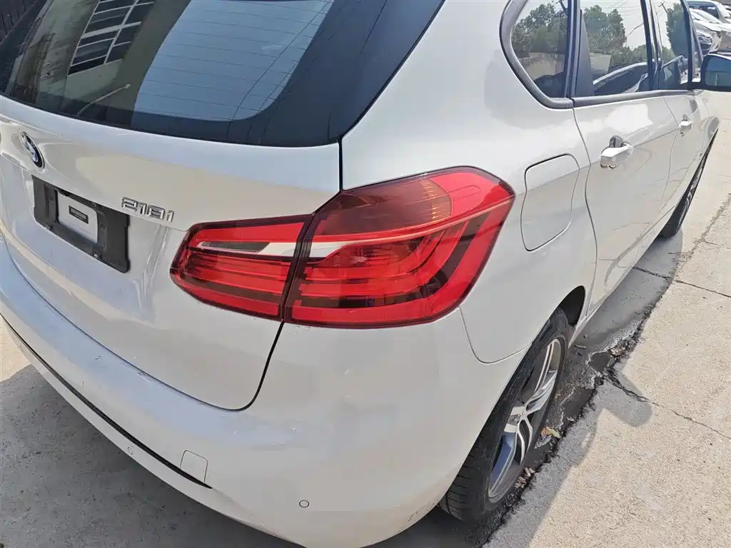 BMW 2 Series Touring 2016 218i Sports Design Package купить на сайте DeffCars