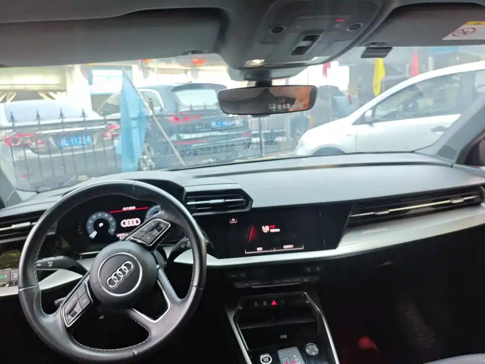 Audi A3 2023 facelift Sportback 35 TFSI stylish and sporty купить на сайте DeffCars